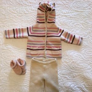 Baby Gap Garter set